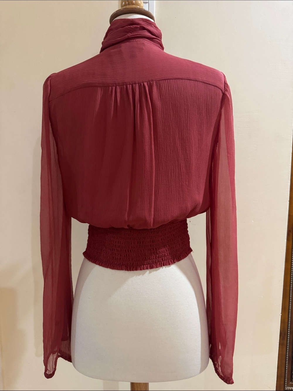 bebe Ruffled High-Neck Blouse in Rose - Picture 3 of 3
